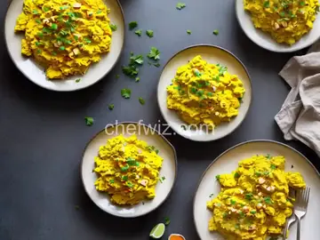Turmeric Scrambled Eggs