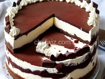 Vanilla No-Bake Cheesecake With a Chocolate Cookie Crust