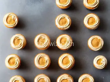 Vegan Vanilla Cupcakes
