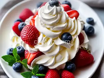 Whipped Cream with Fresh Berries