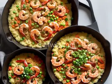Whole30 Shrimp and Cauliflower Grits