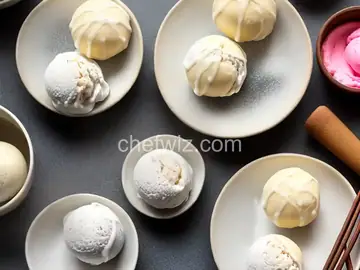 Yukimi Daifuku (Mochi Dumplings Filled with Ice Cream)