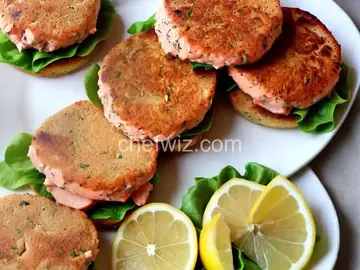 Yummy Lemon Salmon Burgers