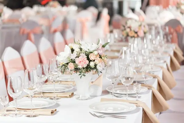 Setting the Modern Table – Casual or Formal