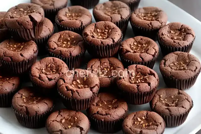 Chocolate-Peanut Butter Keto Cups