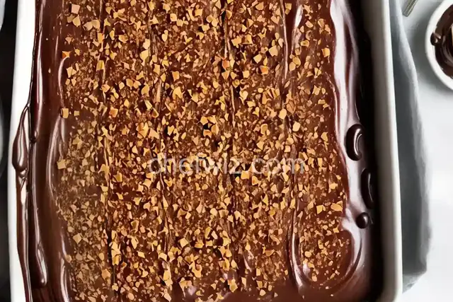 Chocolate Peanut Butter Swirl Fudge