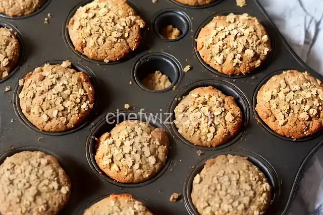 Healthier Banana Crumb Muffins