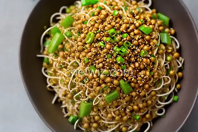 Kongnamool (Korean Soybean Sprouts)
