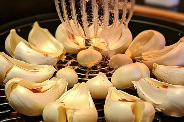 How to Air Fry Garlic? (Perfect Step-By-Step Guide)
