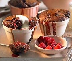 raspberry_chocolate_pudding_17tiaut-17tiavd