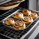 how to reheat cinnamon rolls