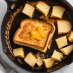 how to reheat grilled cheese